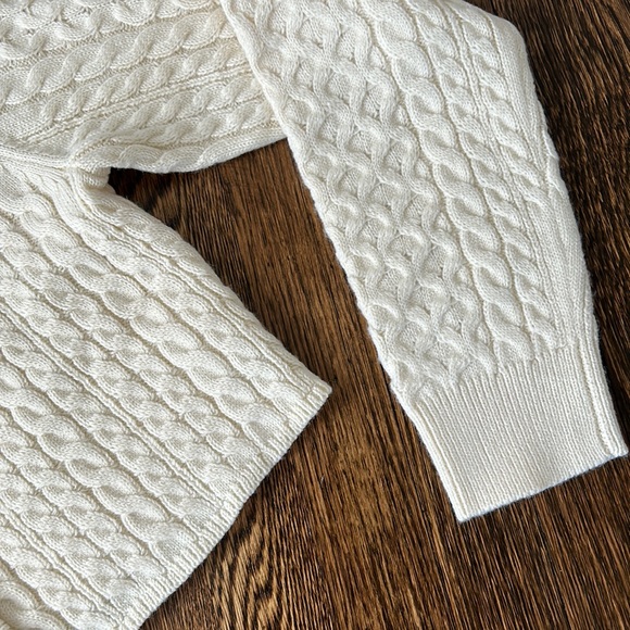 NWT Ruby and Jenna et cleft cropped knit cardigan - Picture 4 of 6